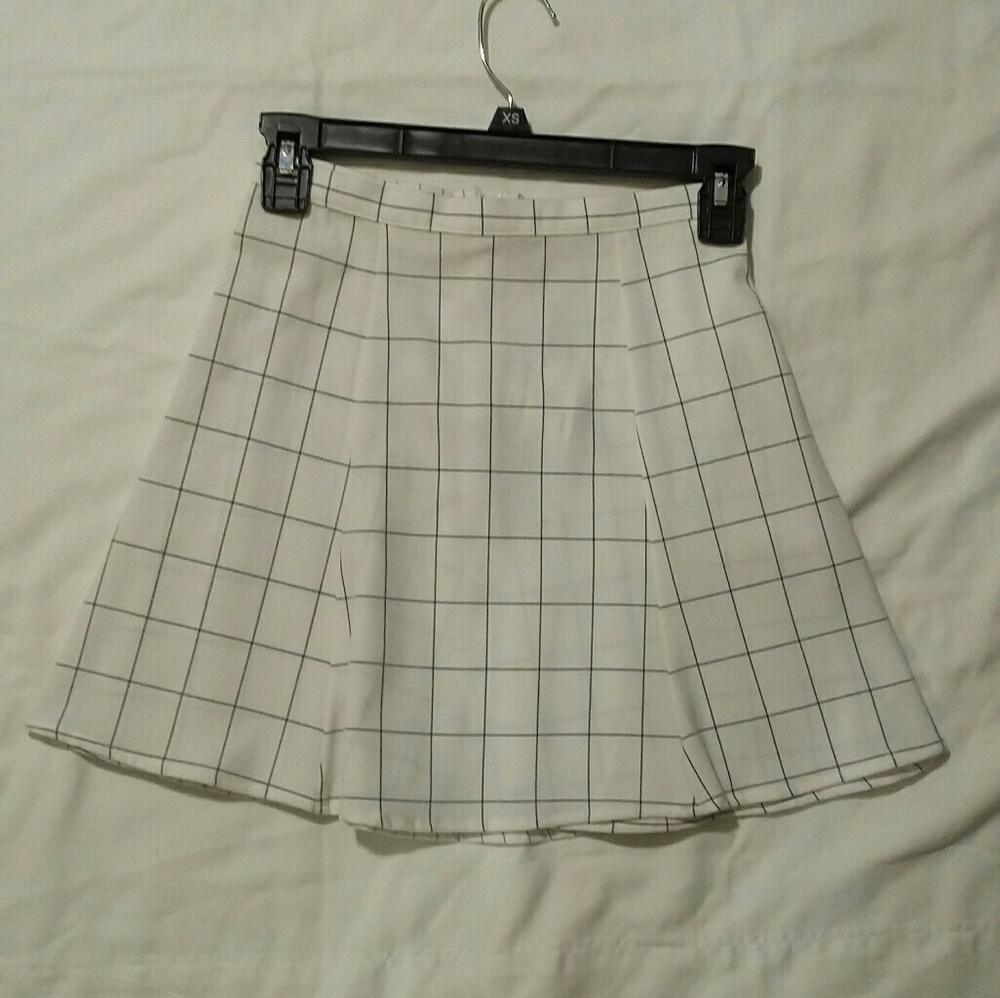 American Apparel Grid mini skirt